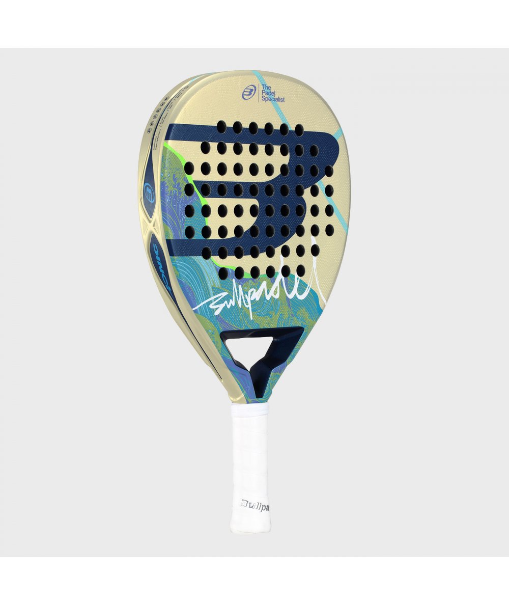 Bullpadel Ionic Light 2026 – catalogusfoto 2